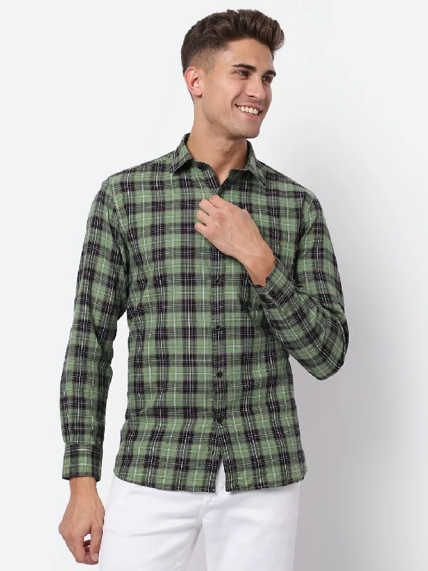 Men's Green Casual Medium Checks Full Sleeve Shirt