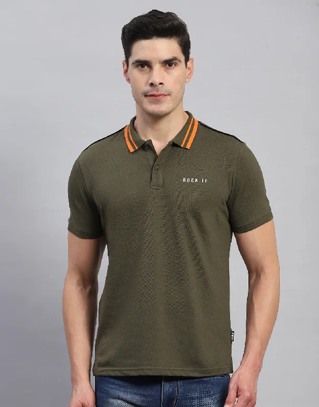 Men Olive Solid Collar Half Sleeve T-Shirt