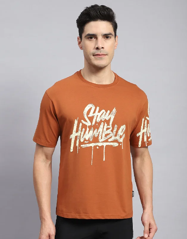 Men Rust Printed Round Neck Half Sleeve T-Shirt